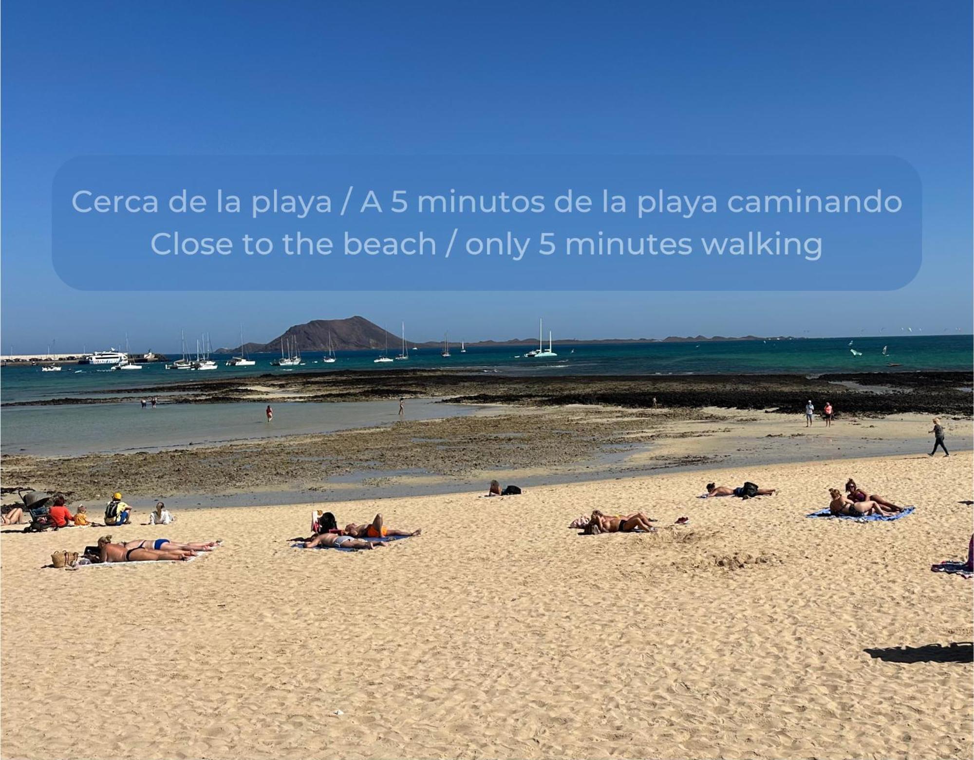 Tutti Frutti Con Piscina, Terraza Soleada Privada, Primera Planta Y Wi-Fi Corralejo Exterior foto